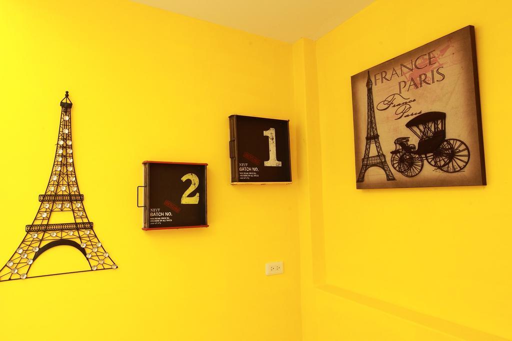 Bears Line B&B Train Station Hualien City Room photo